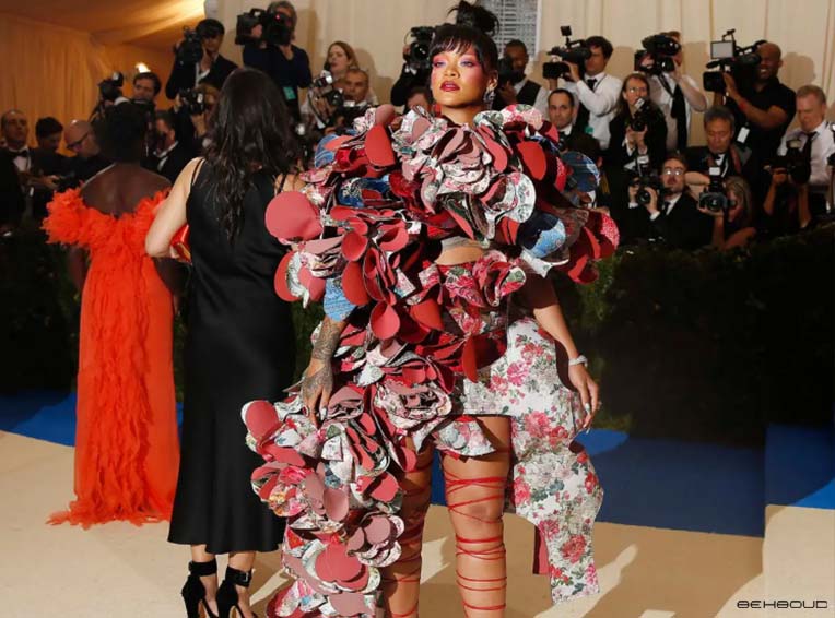 استایل آوانگارد